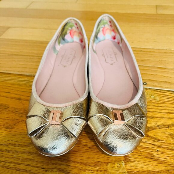 TED BAKER LONDON SATIN W/GOLD BOW BALLET FLATS WOMEN SHOES US 7.5/EU 38 - Picture 6 of 16